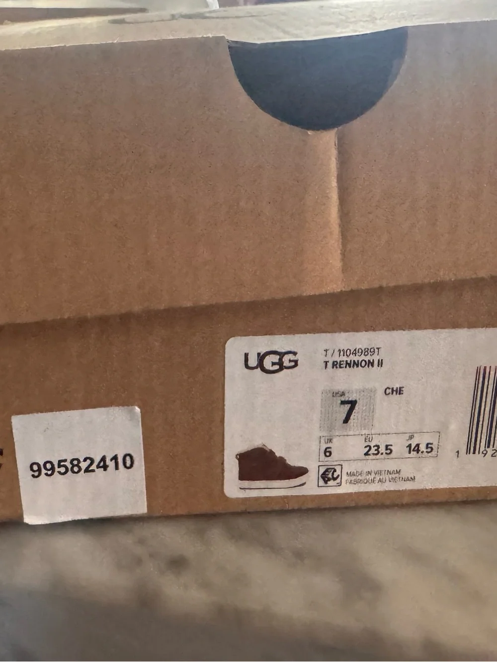 UGG 🤎 new